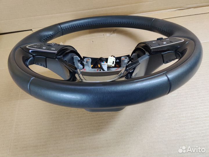 Mitsubishi Outlander 3 руль с подогревом камера