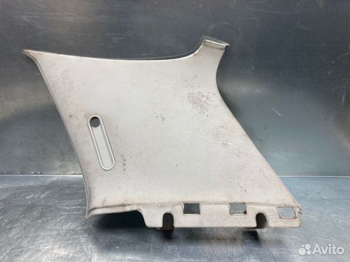 Обшивка стойки Volkswagen Golf 4 1997-2005 хетчбэк