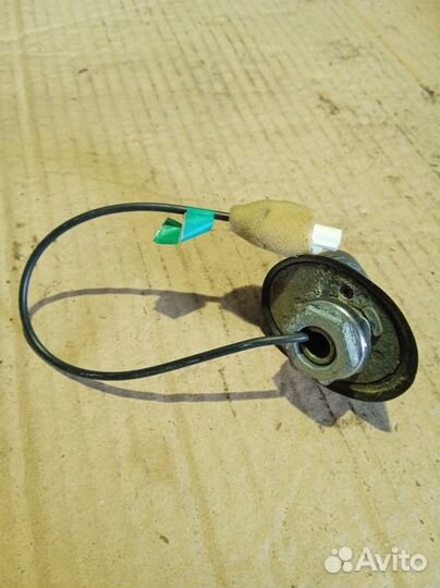 Антенна Volkswagen Polo Sedan