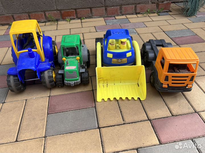 Большой грузовик игрушка