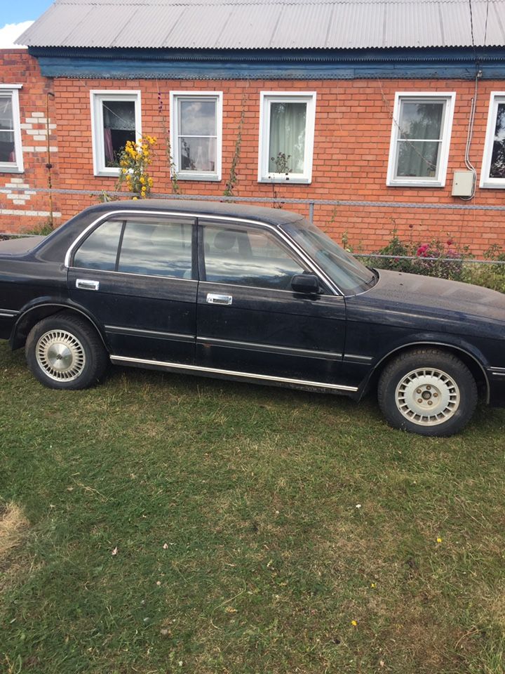 Toyota Crown: фото владельца