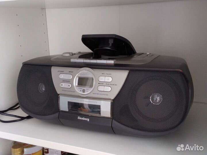 Кассетная магнитола Elenberg
