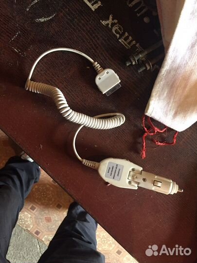 Авто-Зарядка на iPhone