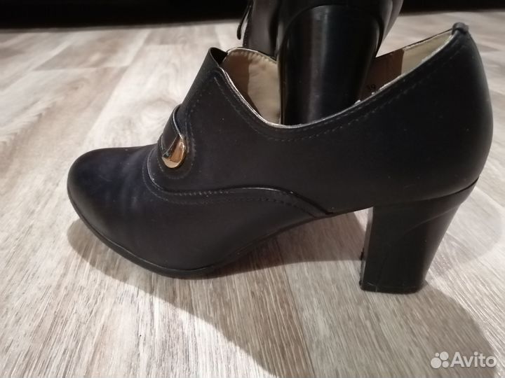 Туфли женские 39 размер