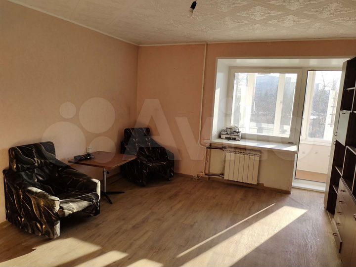 2-к. квартира, 50 м², 3/9 эт.