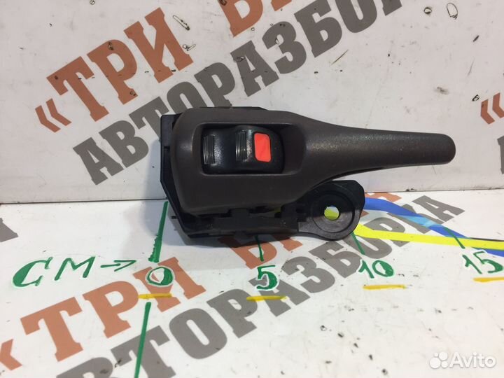 Тойота iQ Ручка внутренняя передней двери Лев