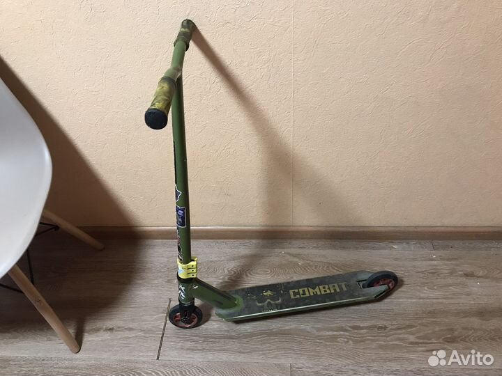 Трюковой самокат