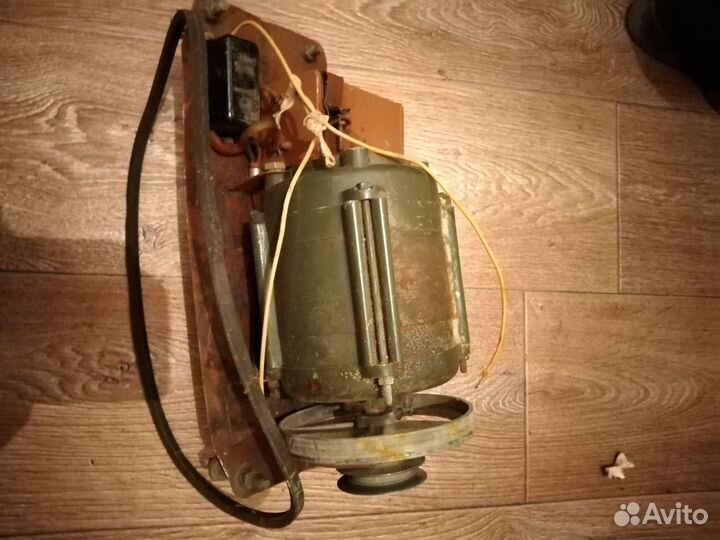 Электродвигатель 220в