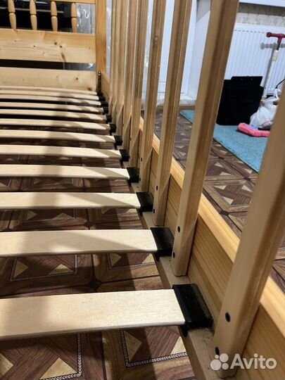 Кровать деревянная односпальная 90х200