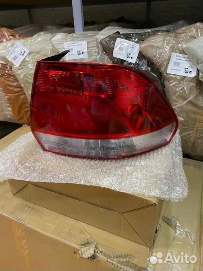 Задние фонари Фольксваген Поло 10-14