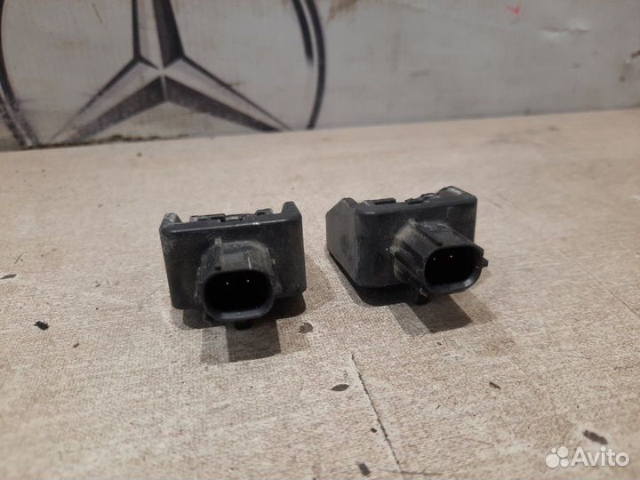 Датчик airbag Toyota Prius XW30 2012