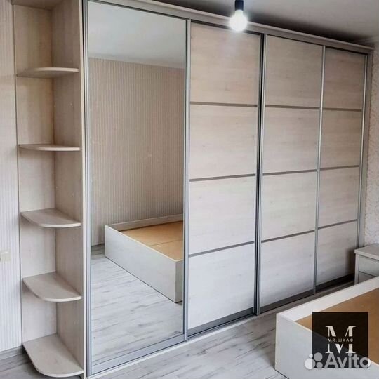 Шкаф с антресолью