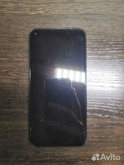 Телефон Huawei P40 Lite
