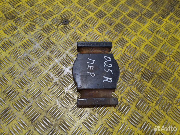 Проставка под стремянку передняя правая Man Tga