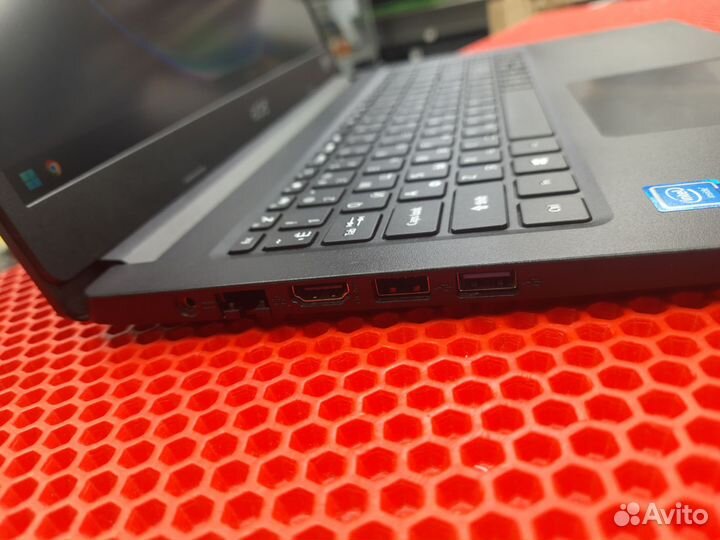 Ноутбук Acer Extenesa 15 4/128Gb