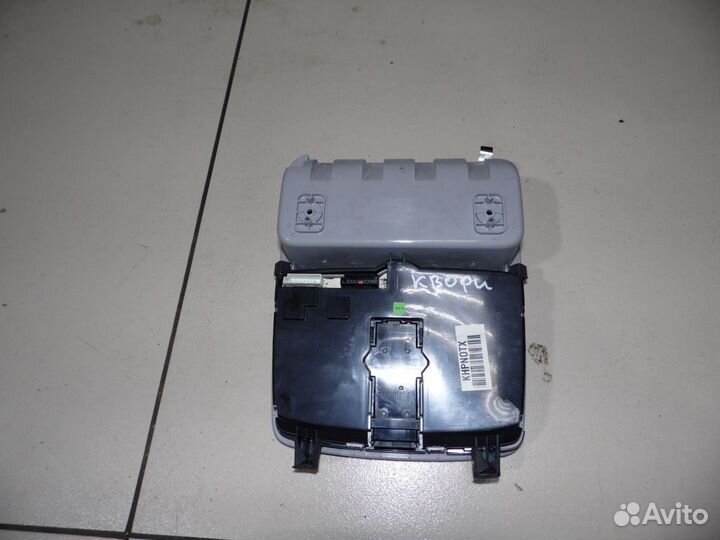 Плафон очечник салонный киа кворис kia quoris