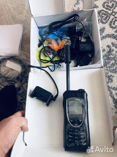 Спутниковый телефон iridium 9575