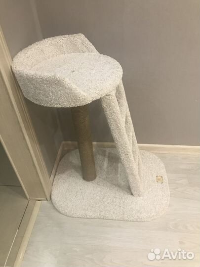 Когтеточка с лежанкой 