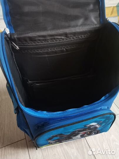 Школьный рюкзак