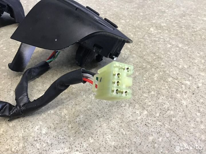 Кнопки мультируля Kia RIO 2017