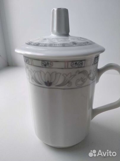 Заварочный чайник,бокал с крышкой,бокал