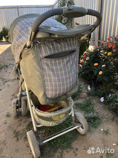 Коляска прогулочная