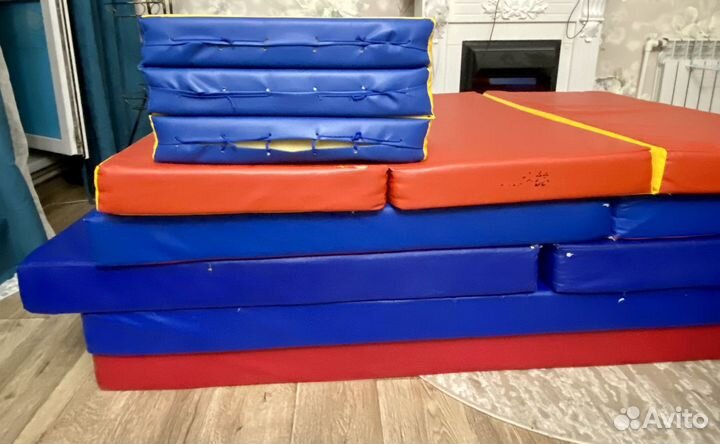 Мат гимнастический, спортивный, складной