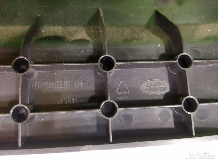 Боковая накладка сиденья передняя левая Land Rover