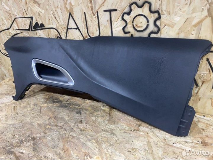 Накладка в салоне правая Jaguar F-Pace 2016