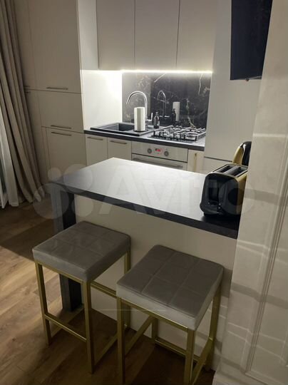 2-к. квартира, 64 м², 10/10 эт.