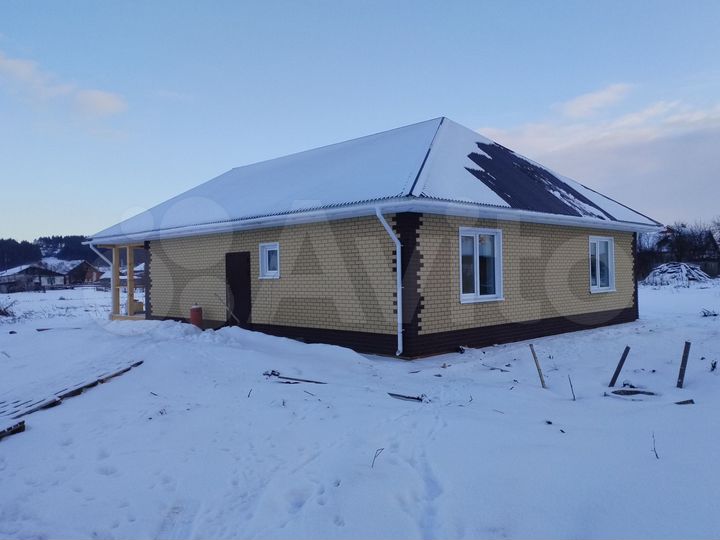 Дом 100 м² на участке 8 сот.