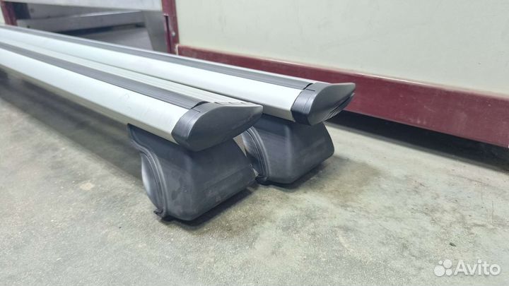 Багажник на рейлинги универсальный крыло 110см