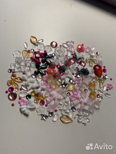 Акриловые фигурки для ногтей и рукоделия