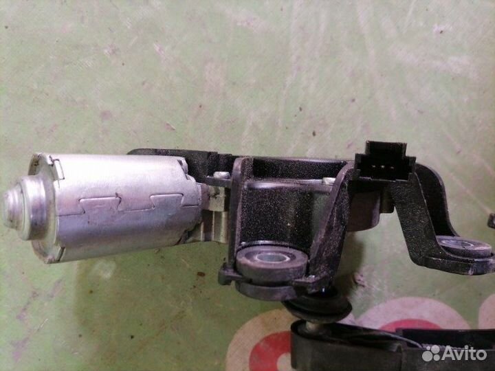 Моторчик стеклоочистителя задний задний Nissan