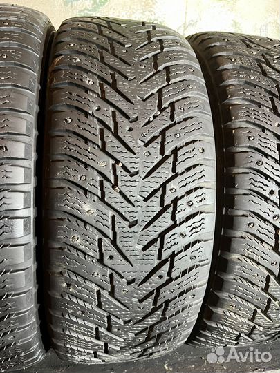 Nokian Tyres Hakkapeliitta 8 225/60 R17 99R