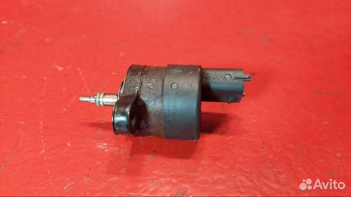 Регулятор давления топлива Land Rover Freelander 1