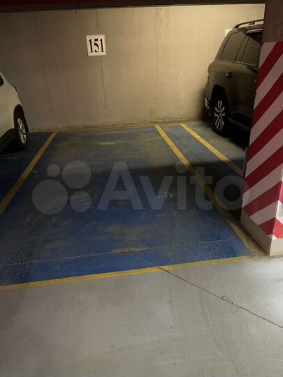 Машиноместо, 14 м²