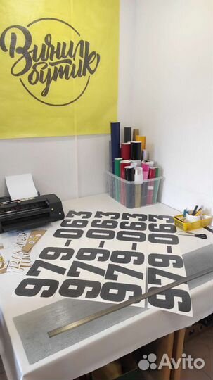 Наклейки на авто, спец.технику, лодки. Футболки