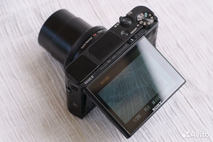 Sony rx100 m4