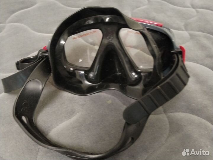 Маска и трубка для плавания