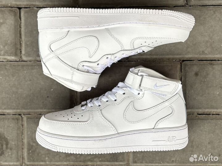 Кроссовки зимние Nike Air Force 1 (38)