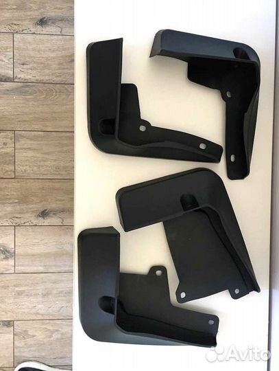 Брызговики Camry 75/70, v-55