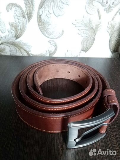 Мужской кожаный ремень коричневый