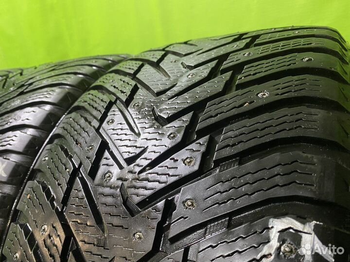 Nokian Tyres Hakkapeliitta 8 295/35 R21 107T