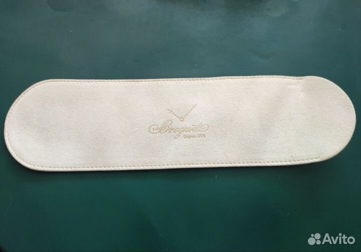 Чехол Breguet