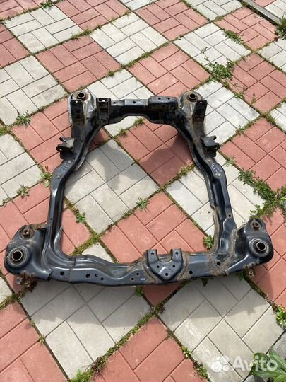 Подрамник hyundai tucson 1 поколение