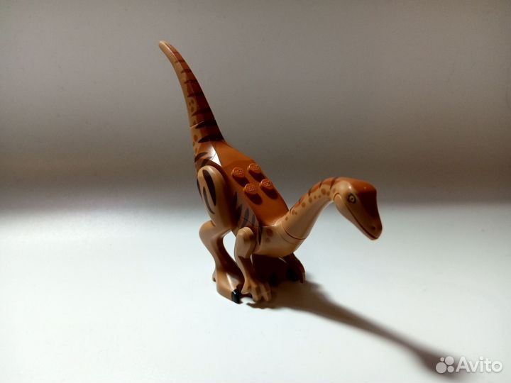 Lego фигурка огромный динозавр