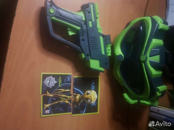 Очки с инопланетянами