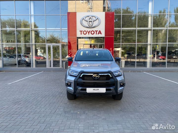 Toyota Hilux 2.8 AT, 2022