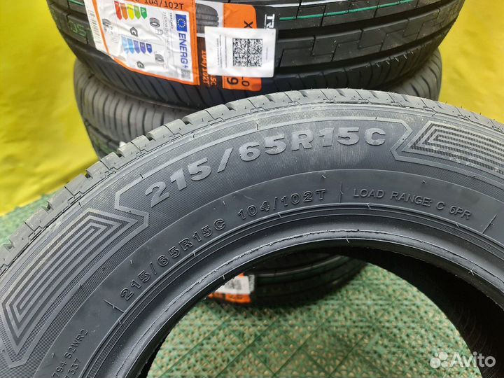 Tracmax X-Privilo RF-19 215/65 R15